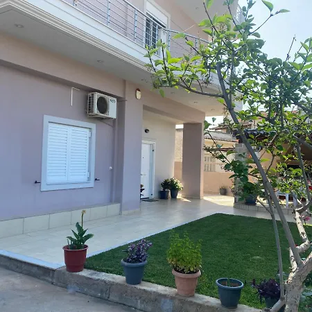 Klarida House Kiras Vrisi