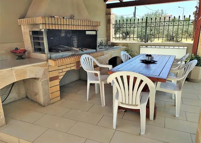 Holiday home Klarida House